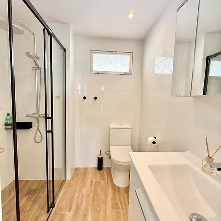 Ocean Living Puerto Banus -beachside Terrace Eaw Homes * Марбелья