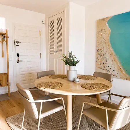 Ocean Living Puerto Banus -beachside Terrace Eaw Homes Апартаменти *